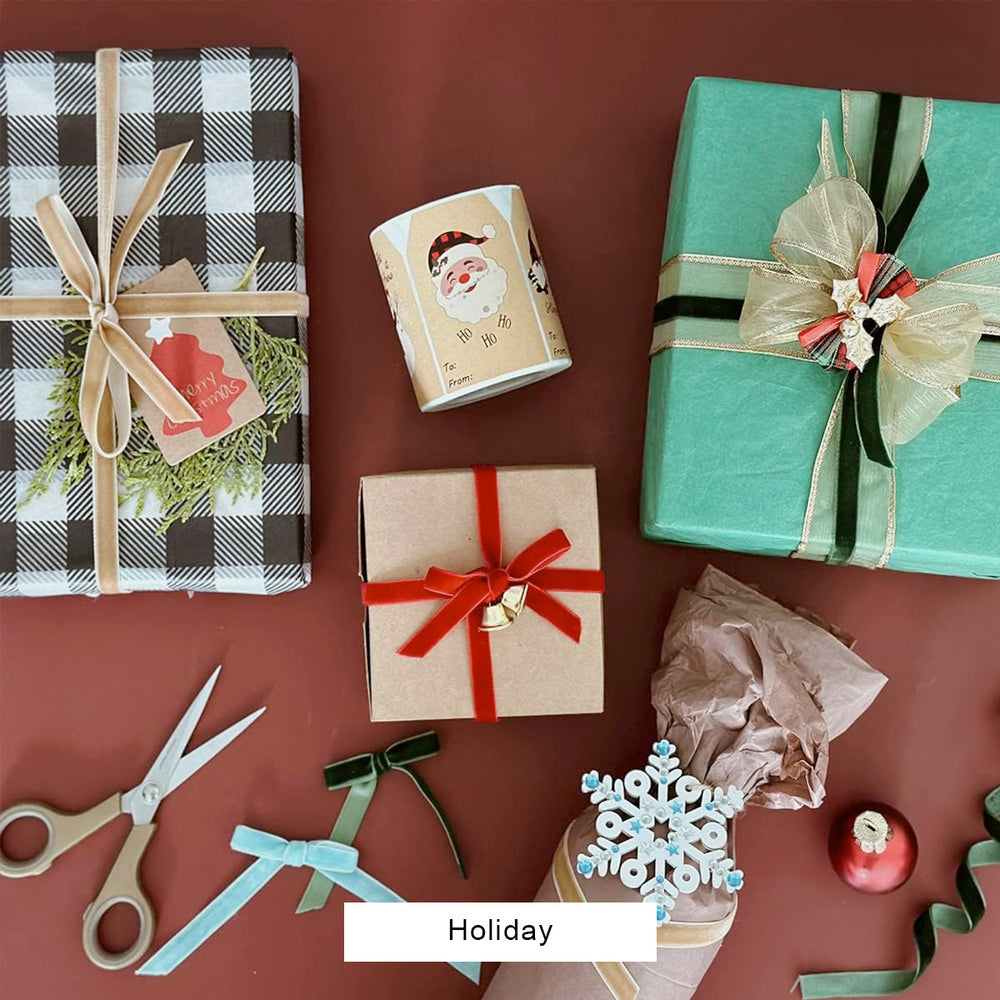 Holiday gift wrap at Allydrew